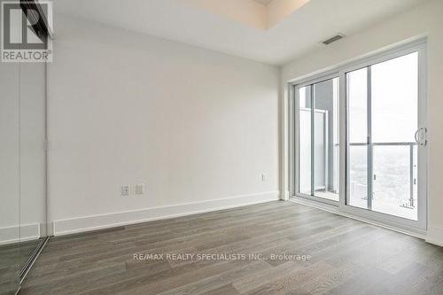 #5103 -1 Yorkville Ave, Toronto, ON - Indoor Photo Showing Other Room