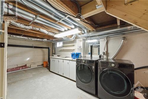10 Cassidy Road, Ottawa, ON - Indoor Photo Showing Laundry Room