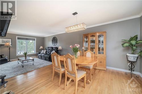 270 Lake Park Road, Carleton Place, ON - Indoor Photo Showing Dining Room