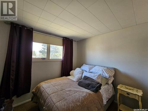 591 101St Street, North Battleford, SK - Indoor Photo Showing Bedroom