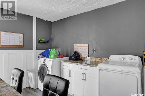 1949 Montreal Street, Regina, SK - Indoor Photo Showing Laundry Room