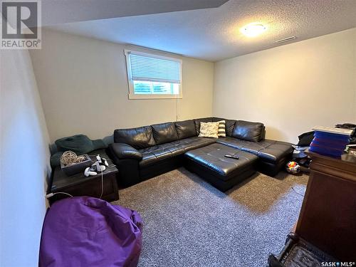 10303 Bunce Crescent, North Battleford, SK - Indoor Photo Showing Living Room