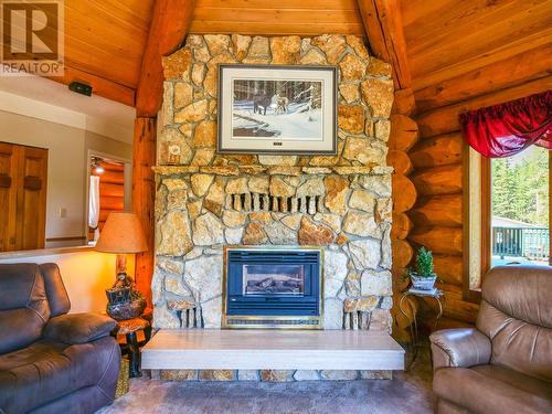 4845 Ten Mile Lake Road, Quesnel, BC - Indoor Photo Showing Living Room With Fireplace