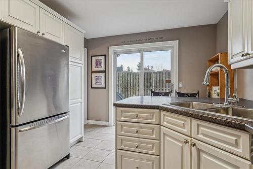 4667 Portage Road|Unit #14, Niagara Falls, ON - Indoor Photo Showing Kitchen With Double Sink