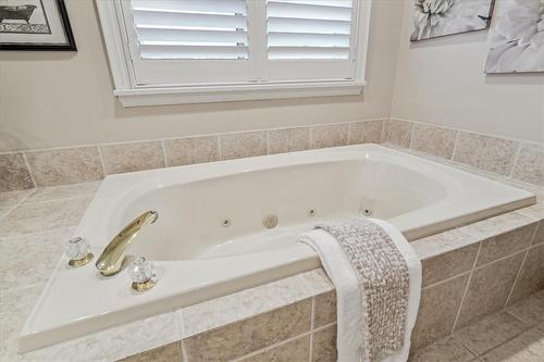 4667 Portage Road|Unit #14, Niagara Falls, ON - Indoor Photo Showing Bathroom