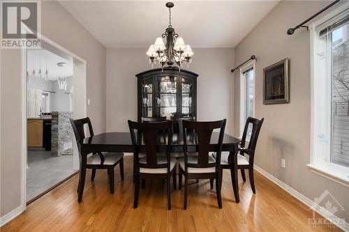 102 Stoneway Drive, Ottawa, ON - Indoor Photo Showing Dining Room