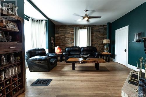 13 Fort Road, Perth-Andover, NB - Indoor Photo Showing Living Room