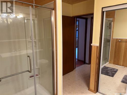 330 1St Avenue N, Big River, SK - Indoor Photo Showing Bathroom