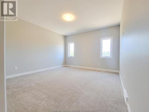135 Grassland Grove, Chatham, ON - Indoor Photo Showing Other Room