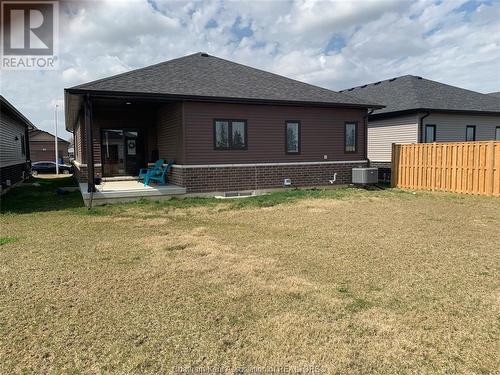 135 Grassland Grove, Chatham, ON - Outdoor With Deck Patio Veranda With Exterior