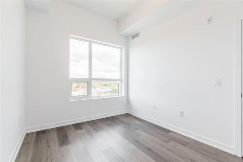 5055 Greenlane Road|Unit #617, Beamsville, ON - Indoor Photo Showing Other Room