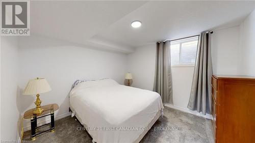 103 Dufferin Avenue Avenue, Central Elgin, ON - Indoor Photo Showing Bedroom