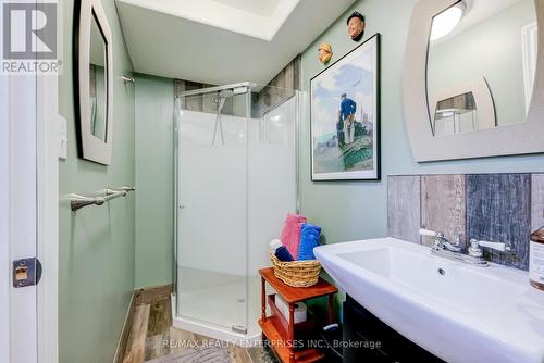 7 Springhurst Avenue, Brampton, ON - Indoor Photo Showing Bathroom
