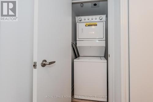 #1209 -1420 Dupont St, Toronto, ON - Indoor Photo Showing Laundry Room