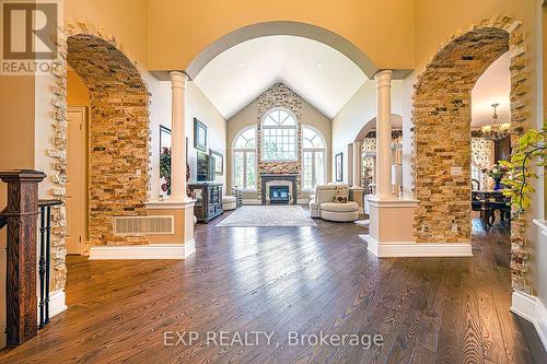 18 Wolford Court, Georgina, ON - Indoor With Fireplace