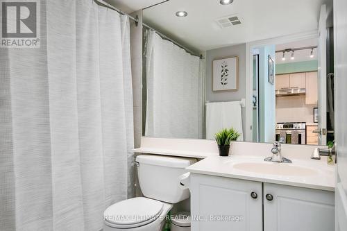 #311 -62 Suncrest Blvd, Markham, ON - Indoor Photo Showing Bathroom
