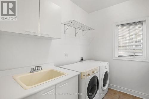 79 Giordano Way, Vaughan, ON - Indoor Photo Showing Laundry Room
