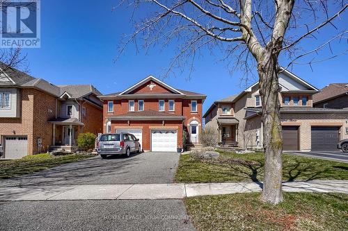 73 Widdifield Ave, Newmarket, ON - Outdoor With Facade