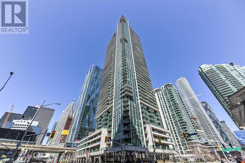 1504 - 33 Bay Street, Toronto, ON - Outdoor With Balcony With Facade