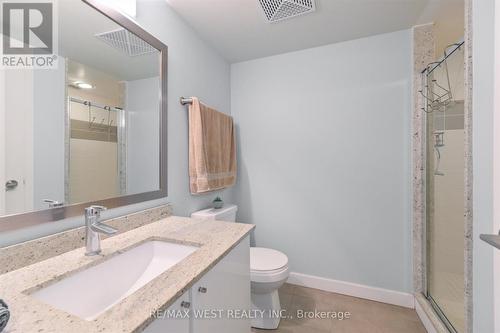 1504 - 33 Bay Street, Toronto, ON - Indoor Photo Showing Bathroom