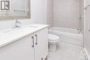 47 Lees Avenue, Ottawa, ON  - Indoor Photo Showing Bathroom 