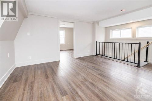 47 Lees Avenue, Ottawa, ON - Indoor Photo Showing Other Room