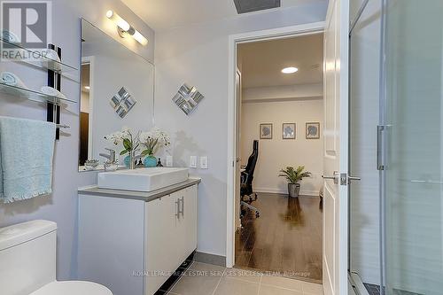 #2609 -1 The Esplanade, Toronto, ON - Indoor Photo Showing Bathroom