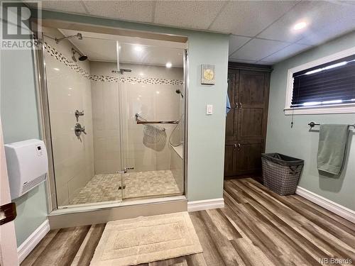 12 Walker Crescent, Campbellton, NB - Indoor Photo Showing Bathroom