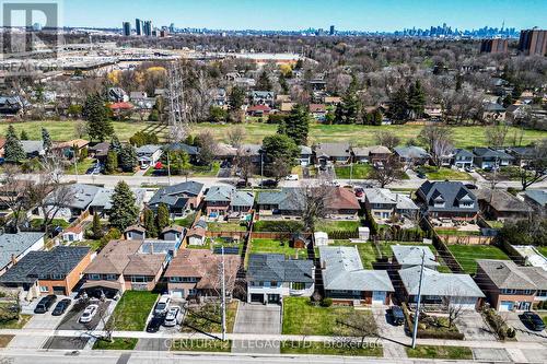 1539 Ogden Ave, Mississauga, ON - Outdoor With View