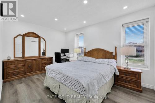 2 - 596 Grey Street, Brantford, ON - Indoor Photo Showing Bedroom