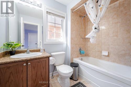 70 Abitibi Lake Dr, Brampton, ON - Indoor Photo Showing Bathroom