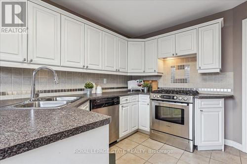 #14 -4667 Portage Rd, Niagara Falls, ON - Indoor Photo Showing Kitchen With Double Sink