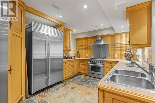 55 Valecrest Dr, Toronto, ON - Indoor Photo Showing Kitchen With Double Sink