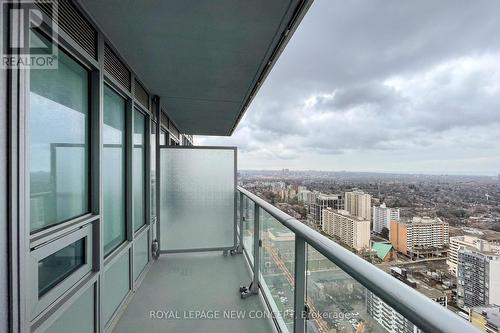 #3208 -99 Broadway Ave, Toronto, ON - Outdoor With View With Exterior
