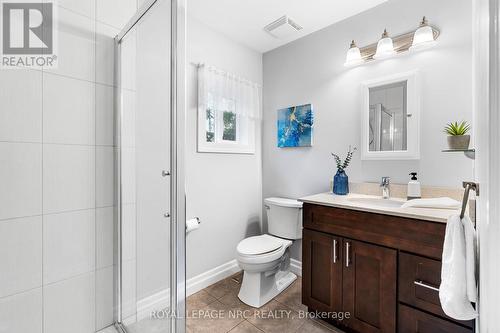 240 Derby Rd Road, Fort Erie, ON - Indoor Photo Showing Bathroom