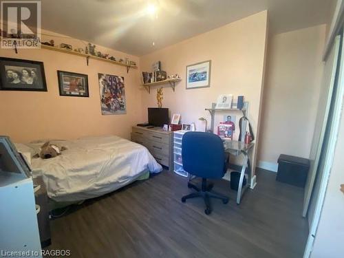 184 Mcfarlin Drive, West Grey, ON - Indoor Photo Showing Bedroom
