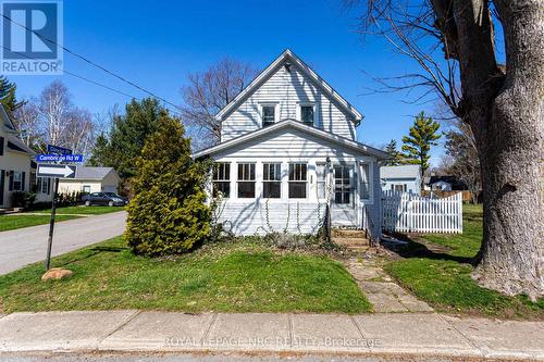 422 Cambridge Rd W, Fort Erie, ON - Outdoor