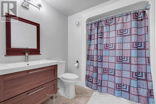 354 St Joseph Street, Tweed, ON - Indoor Photo Showing Bathroom
