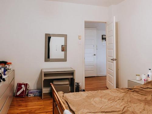 Chambre Ã Â coucher - 12222 Rue Valmont, Montréal (Ahuntsic-Cartierville), QC - Indoor Photo Showing Bedroom