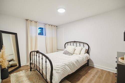 Bedroom - 61 Rue Tremblay, Saint-Jean-Sur-Richelieu, QC - Indoor Photo Showing Bedroom
