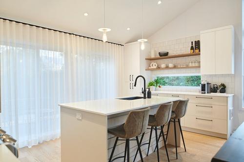 Kitchen - 61 Rue Tremblay, Saint-Jean-Sur-Richelieu, QC - Indoor Photo Showing Other Room