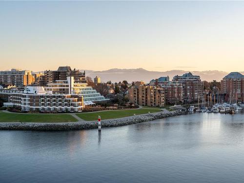 210-50 Songhees Rd, Victoria, BC - Outdoor With Body Of Water With View