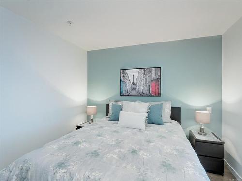 405-517 Fisgard St, Victoria, BC - Indoor Photo Showing Bedroom