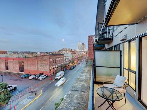 405-517 Fisgard St, Victoria, BC - Outdoor With Balcony With View