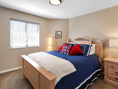 3279 Cordova Bay, Nanaimo, BC - Indoor Photo Showing Bedroom