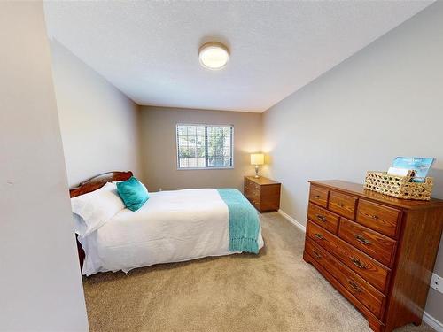 3279 Cordova Bay, Nanaimo, BC - Indoor Photo Showing Bedroom