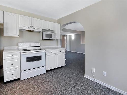 3279 Cordova Bay, Nanaimo, BC - Indoor Photo Showing Kitchen