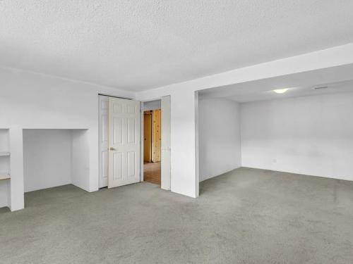 1590 Hillside Drive, Kamloops, BC - Indoor Photo Showing Other Room