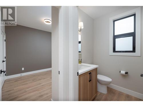 4198 Russo Street, Kelowna, BC - Indoor Photo Showing Bathroom