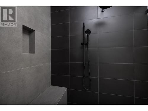 4198 Russo Street, Kelowna, BC - Indoor Photo Showing Bathroom